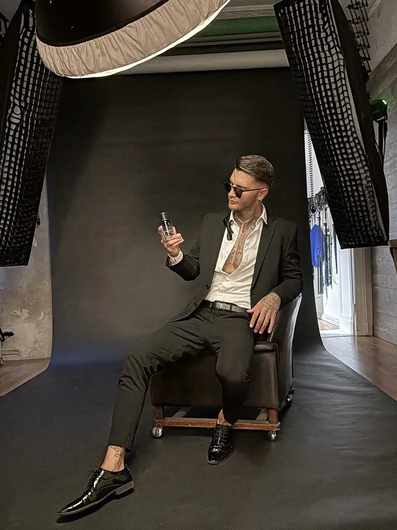 Behind the Scenes 5